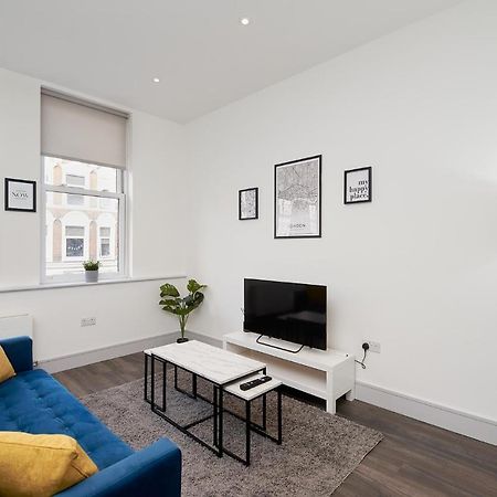 High Spec 2 Bed Apartment W/Parking Available London Exterior photo