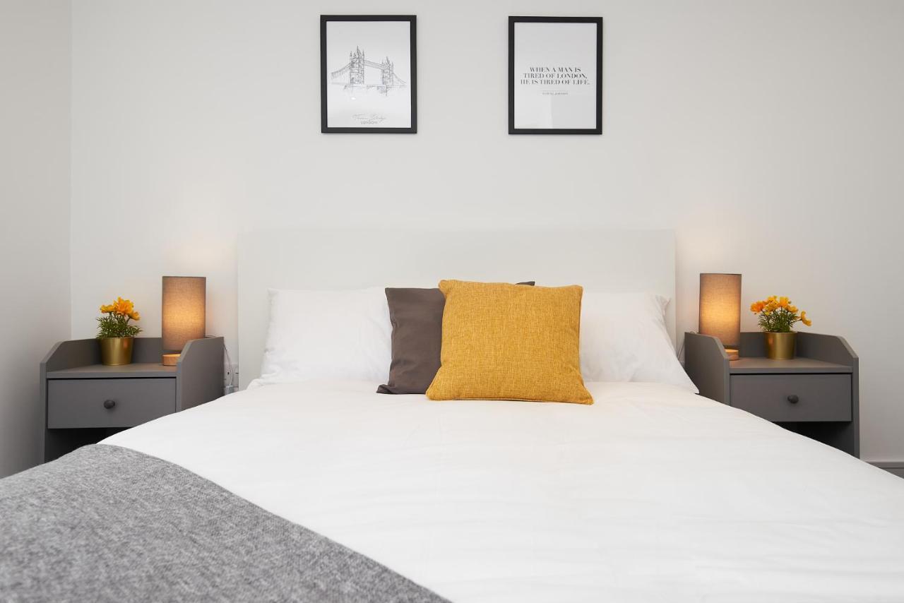 High Spec 2 Bed Apartment W/Parking Available London Exterior photo